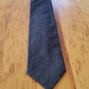 Men's necktie